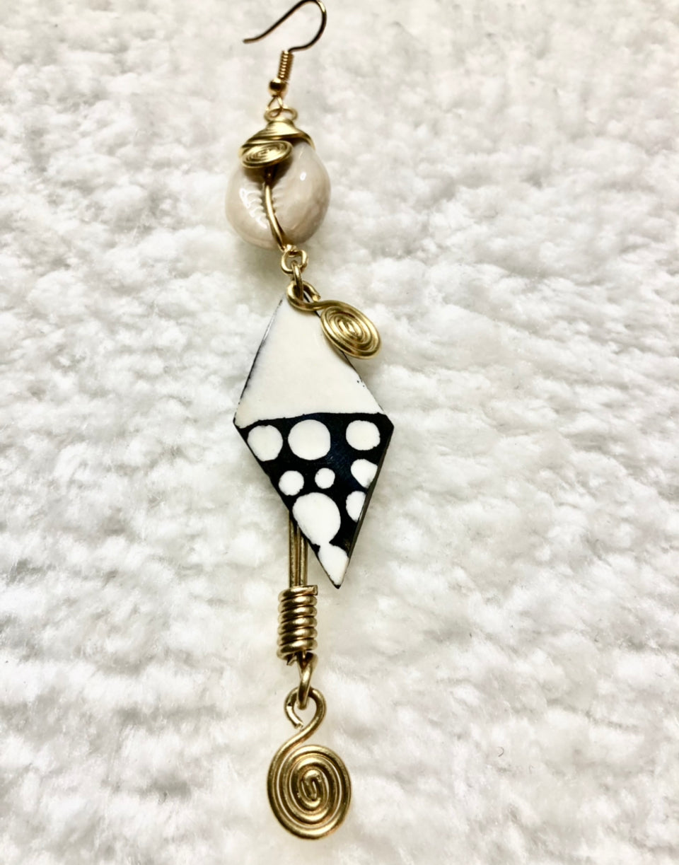 "Oblong Shaped" Earrings (Beige and Dotted)